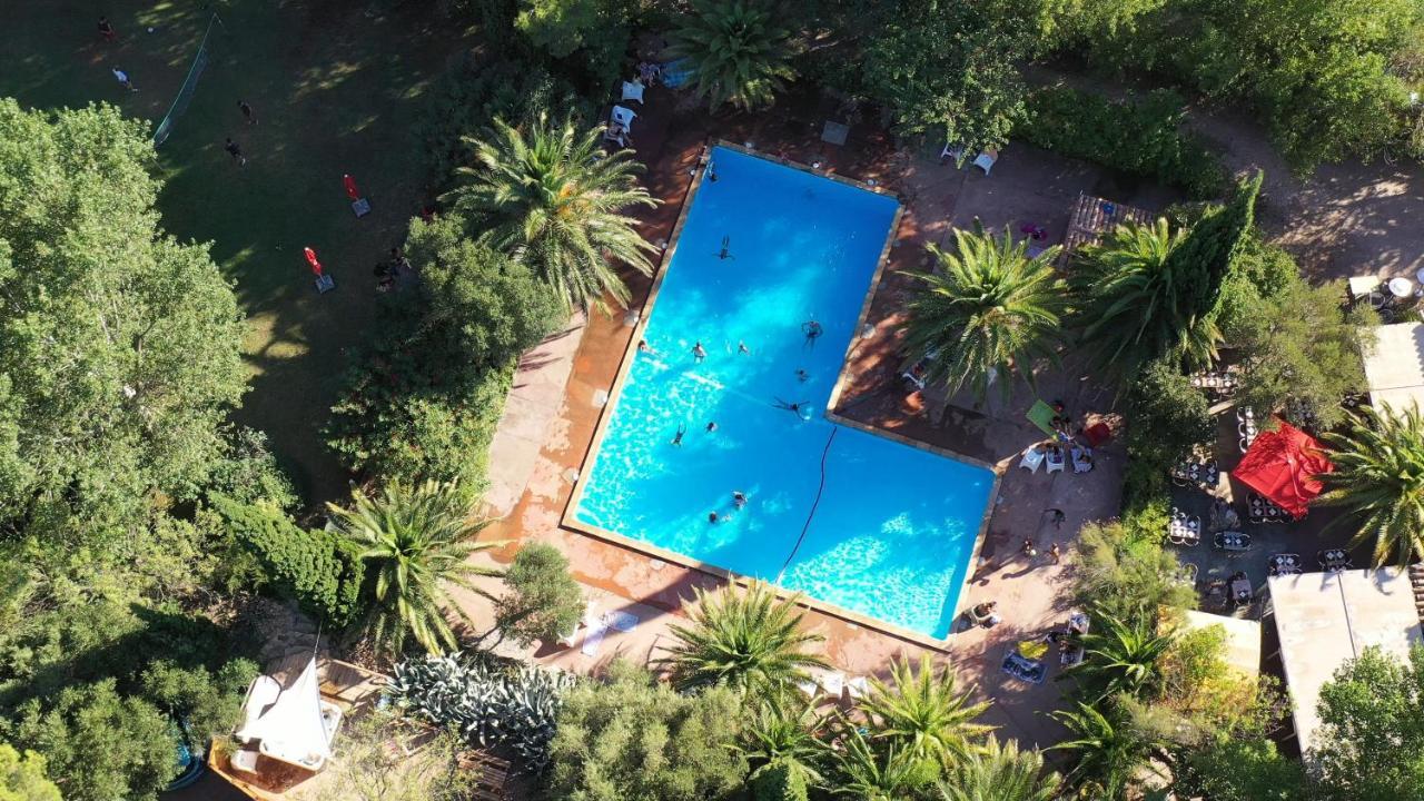 Camping La Peiriere Tuchan ภายนอก รูปภาพ